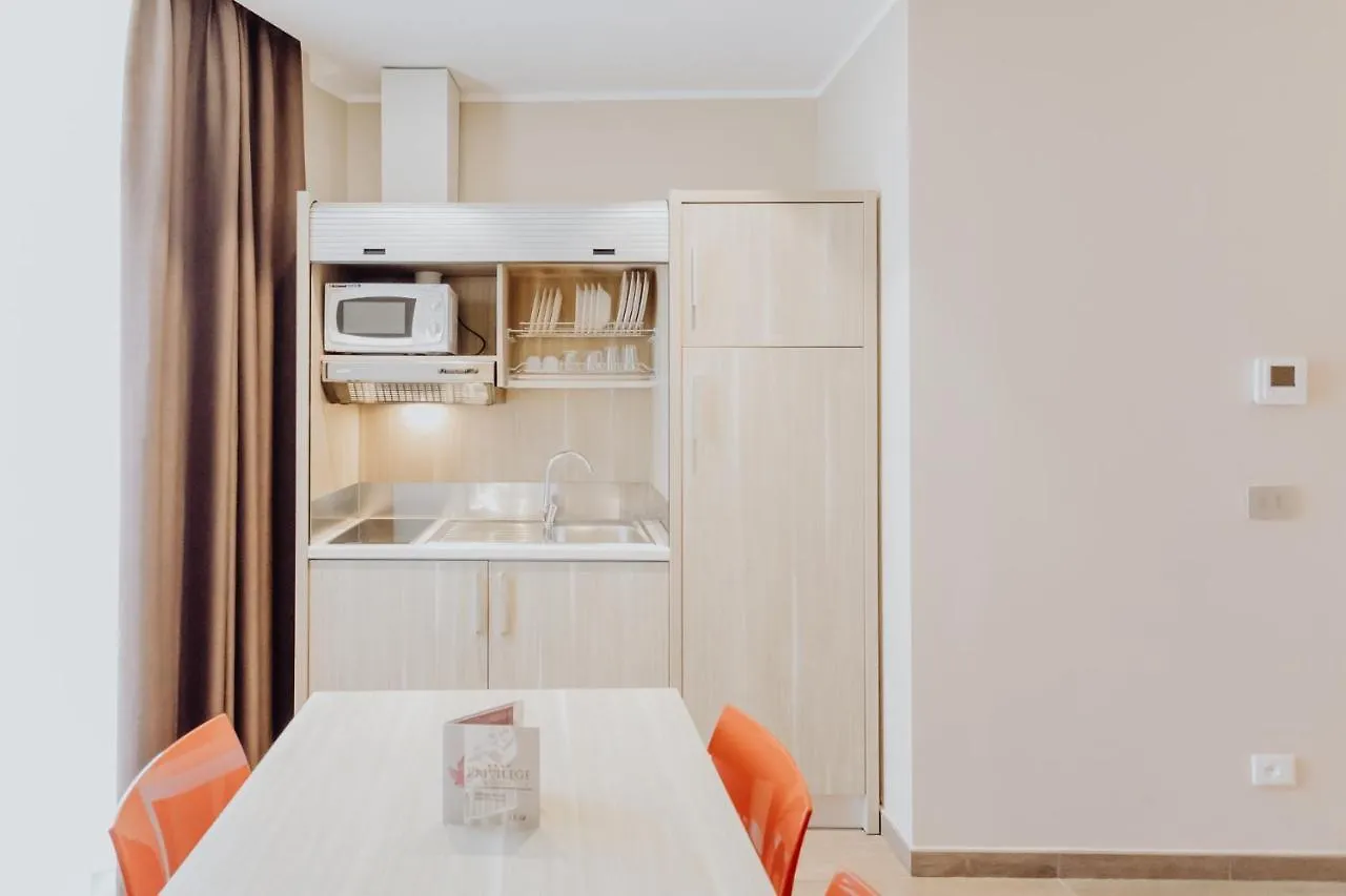 Privilege Apartments Vimercate 4*,  Włochy